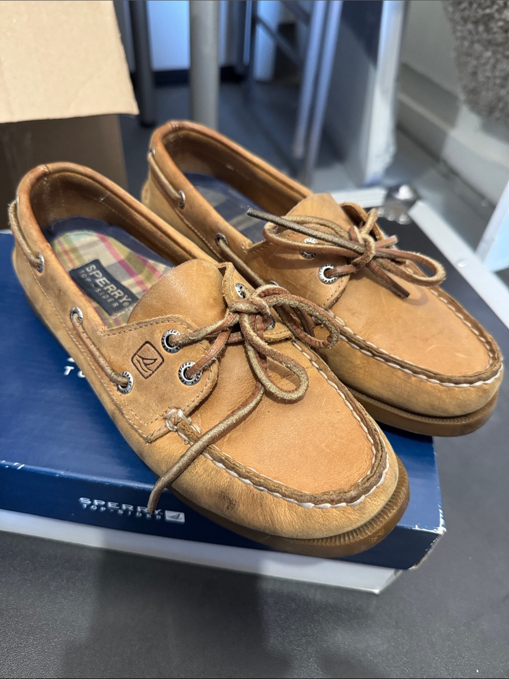 Sperry women’s Tan Leather Moccasin-Style Boat Shoes